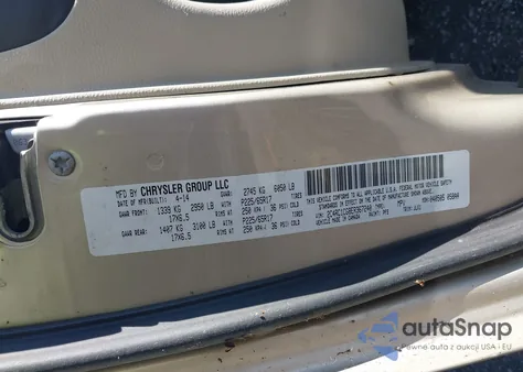 2014 Chrysler Town & Country Touring-L 30Th Anniversary z USA, uszkodzony, nr VIN 2C4RC1CG8ER367240